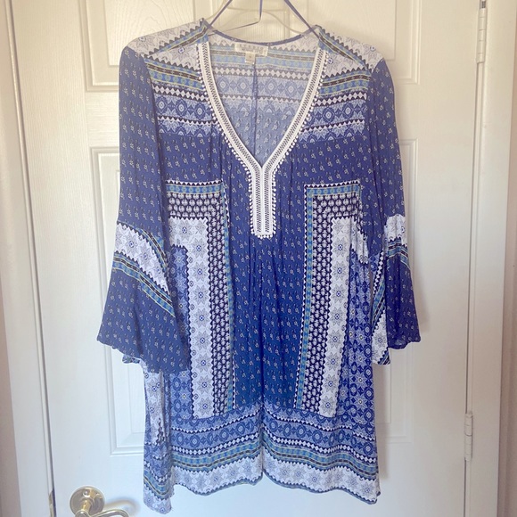 Studio Woman blouse butterfly sleeves EUC - Picture 1 of 6